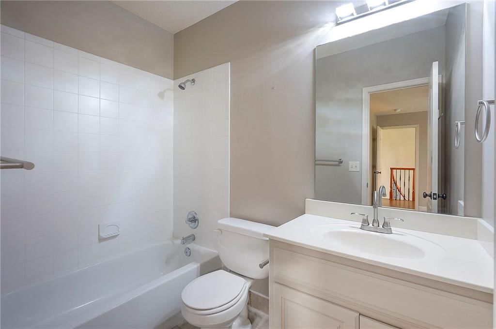 15225 Perry Street — photo 46