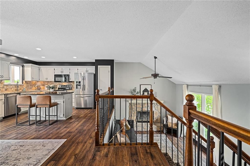 Photo 6 of 41 - 21505 W 50th Street