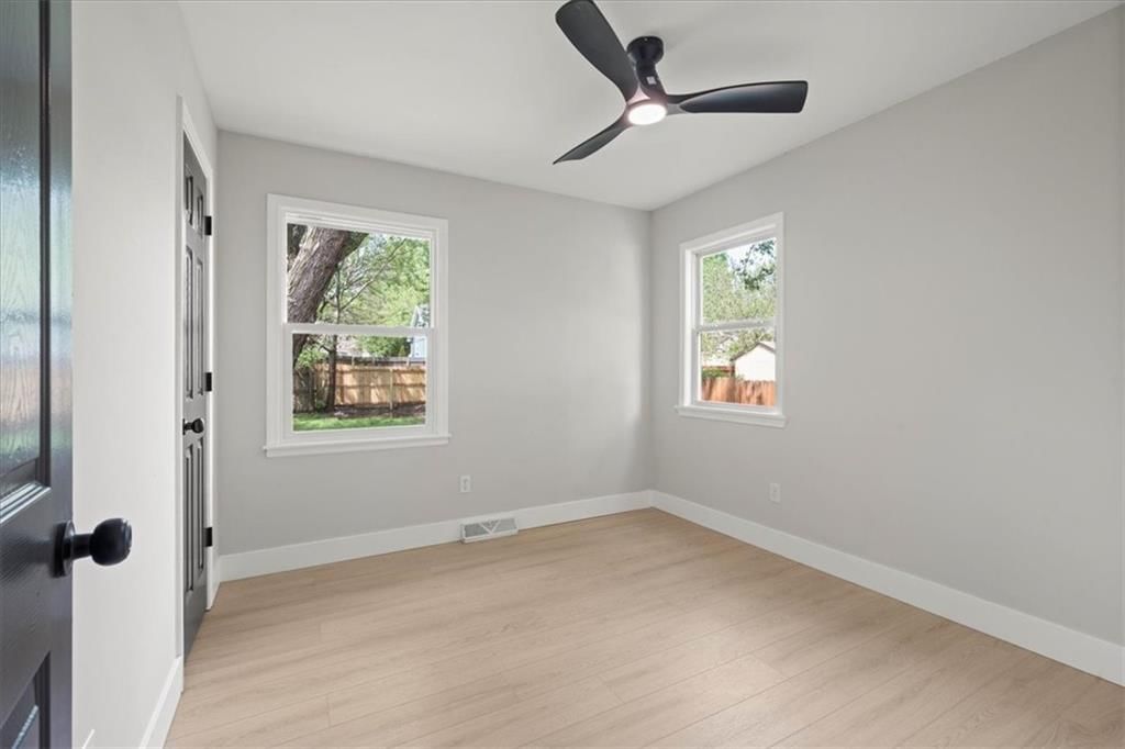 518 SE RICHARDSON Place — photo 11