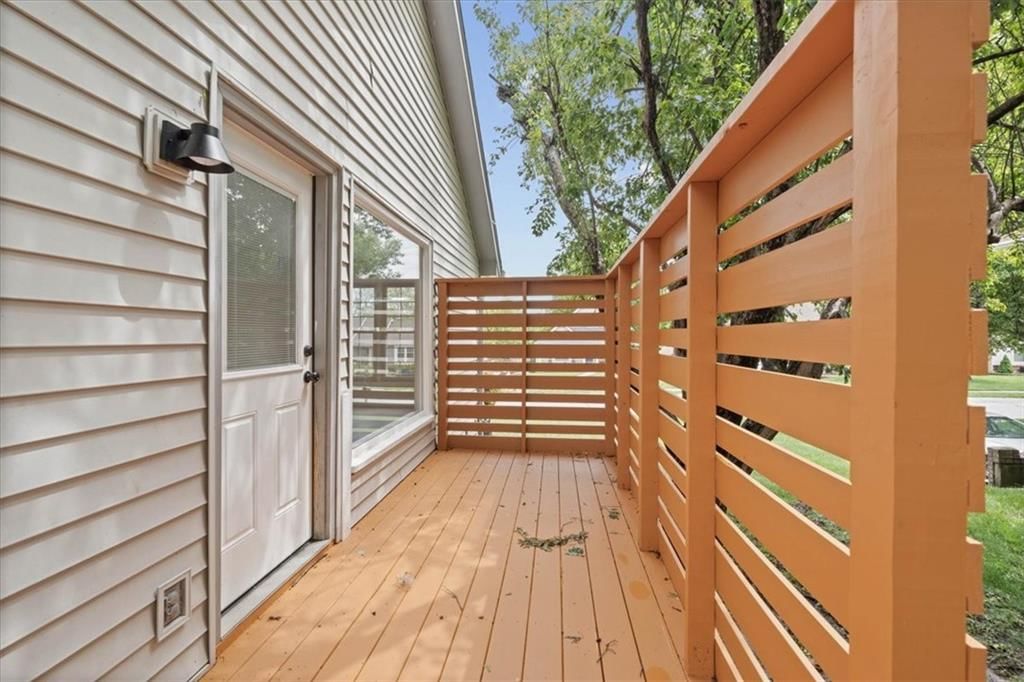 518 SE RICHARDSON Place — photo 23