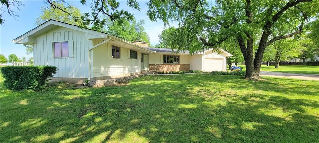 1501 N Kentucky Street, Iola