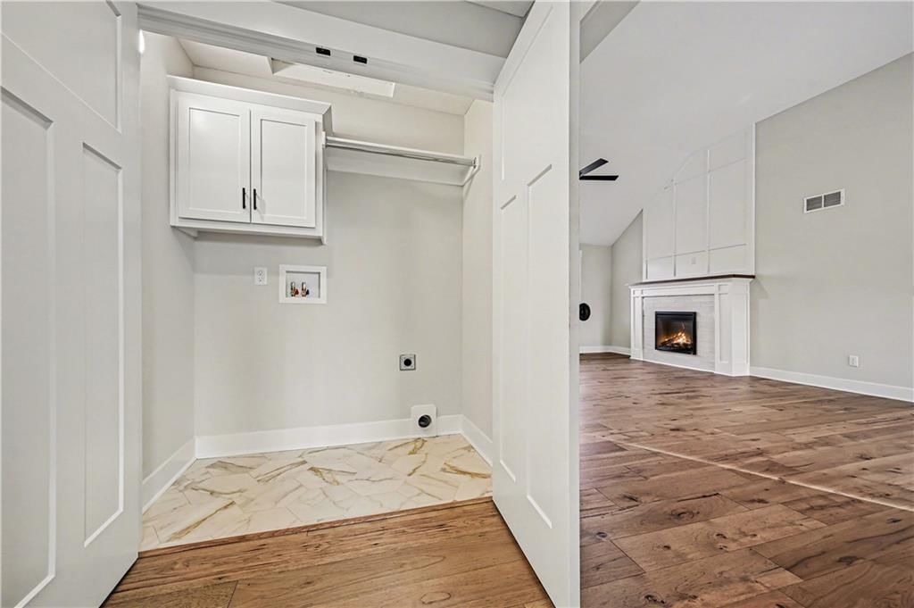 12406 Morgan Street — photo 9