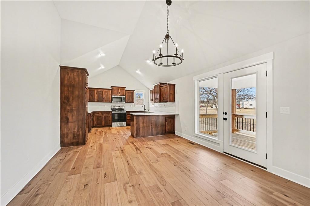 12406 Morgan Street — photo 10
