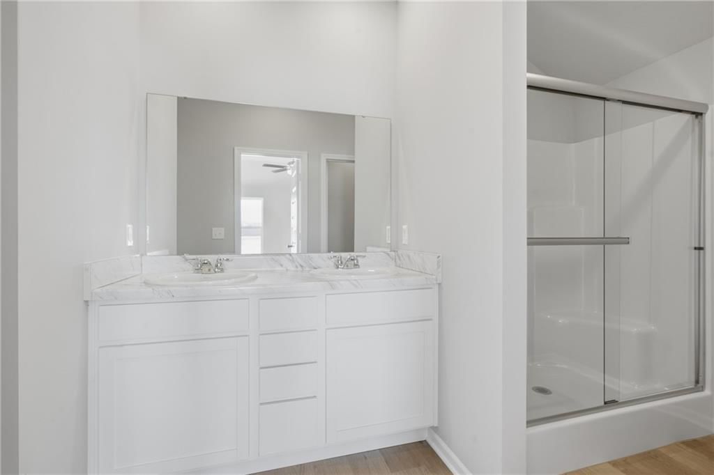 468 Valley View Drive — photo 7
