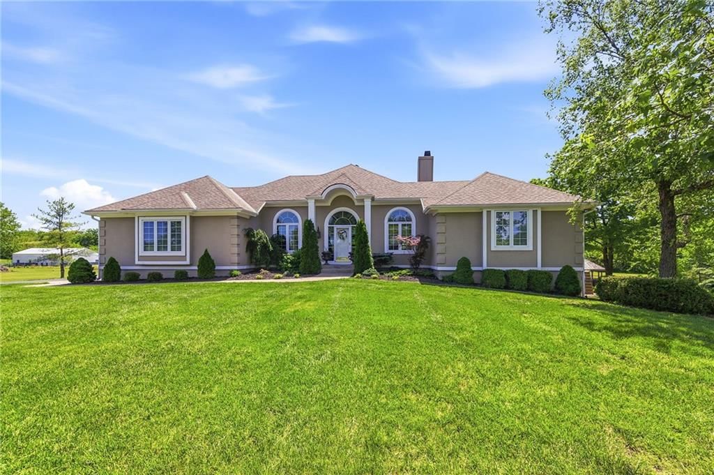 14101 E 198th Street, Peculiar, MO