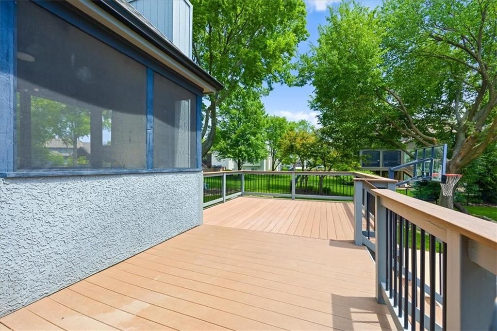14713 CONNELL Street — photo 41