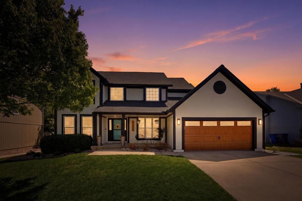 18229 W 157th Terrace, Olathe, KS