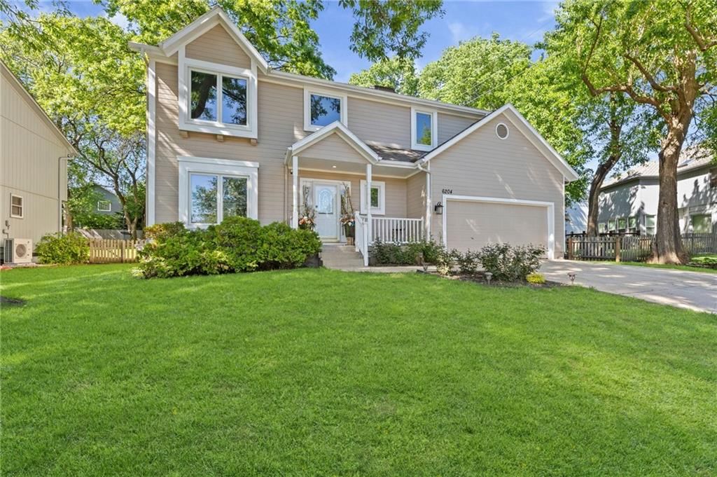6204 W 156th Street, Overland Park, KS
