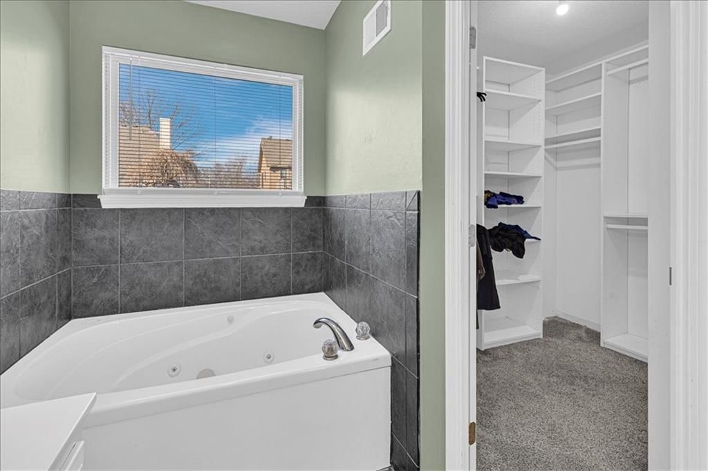 8120 NW Delta Drive — photo 18