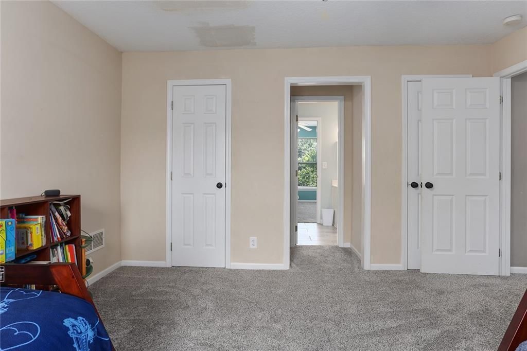8120 NW Delta Drive — photo 32