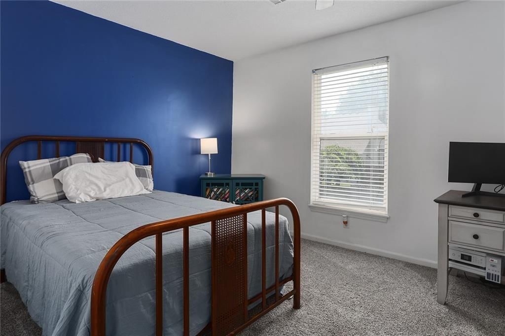 8120 NW Delta Drive — photo 33