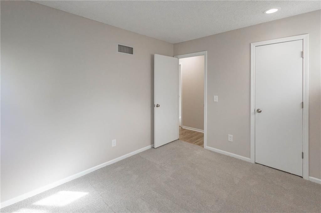 14723 S Wyandotte Drive — photo 28