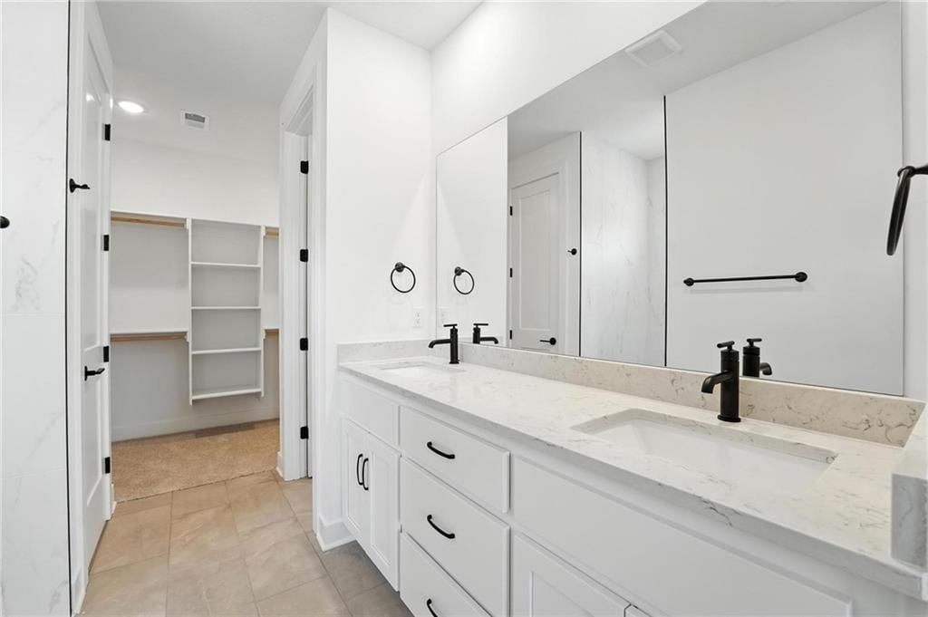 32759 W 176th Terrace — photo 18