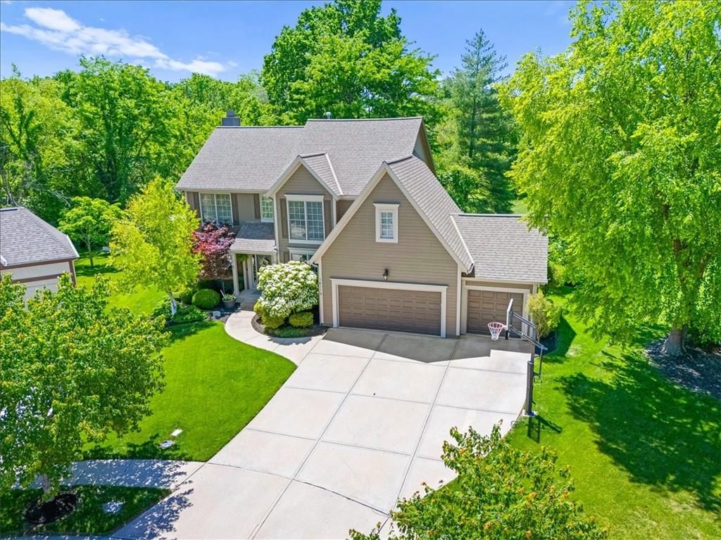 14116 Richards Street, Overland Park, KS