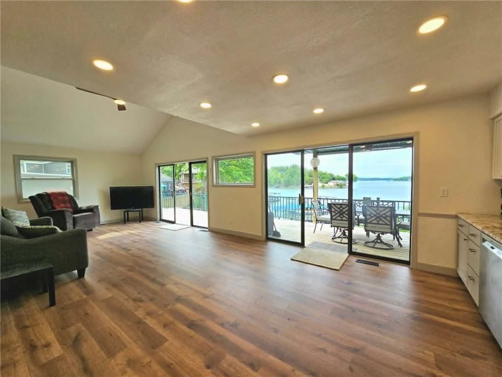 569 Sunrise Acres Pt — photo 24