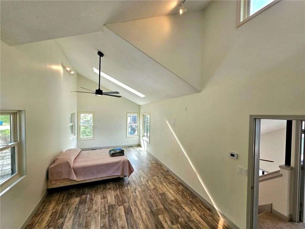 569 Sunrise Acres Pt — photo 33