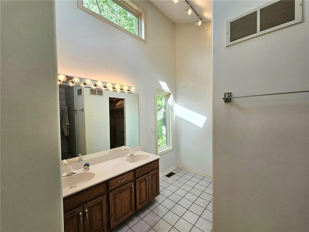 569 Sunrise Acres Pt — photo 34