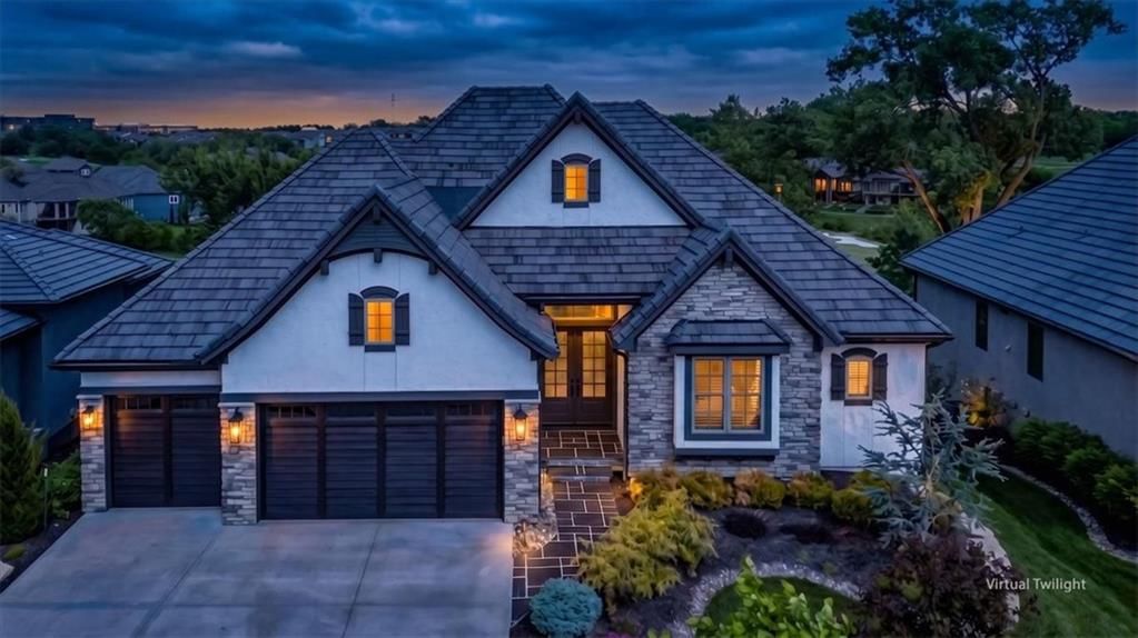 9333 Cottonwood Canyon Drive, Lenexa, KS