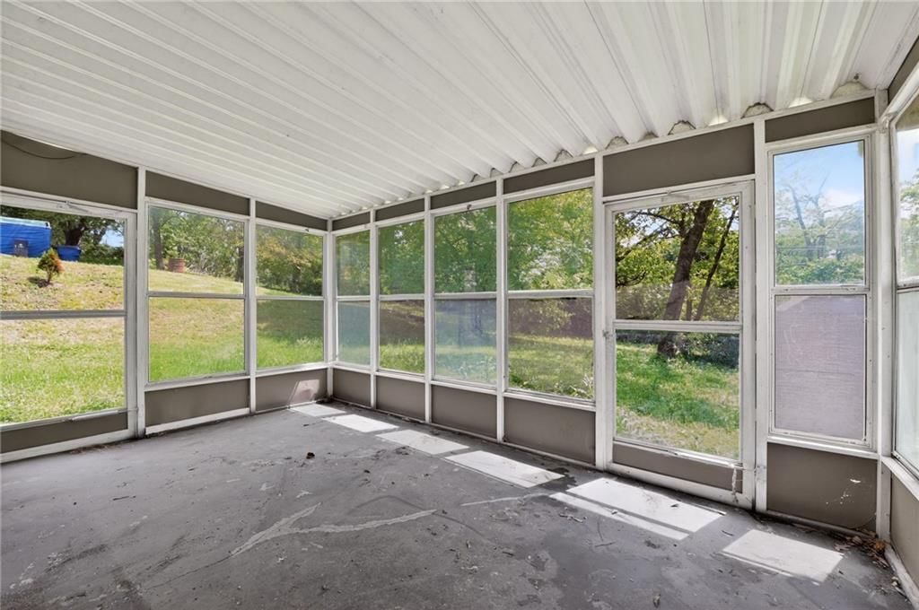 5131 Oakland Avenue — photo 29