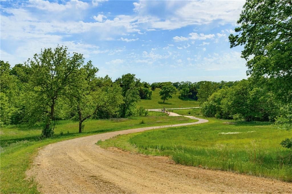 240 Acres M/L N 750 Road — photo 4