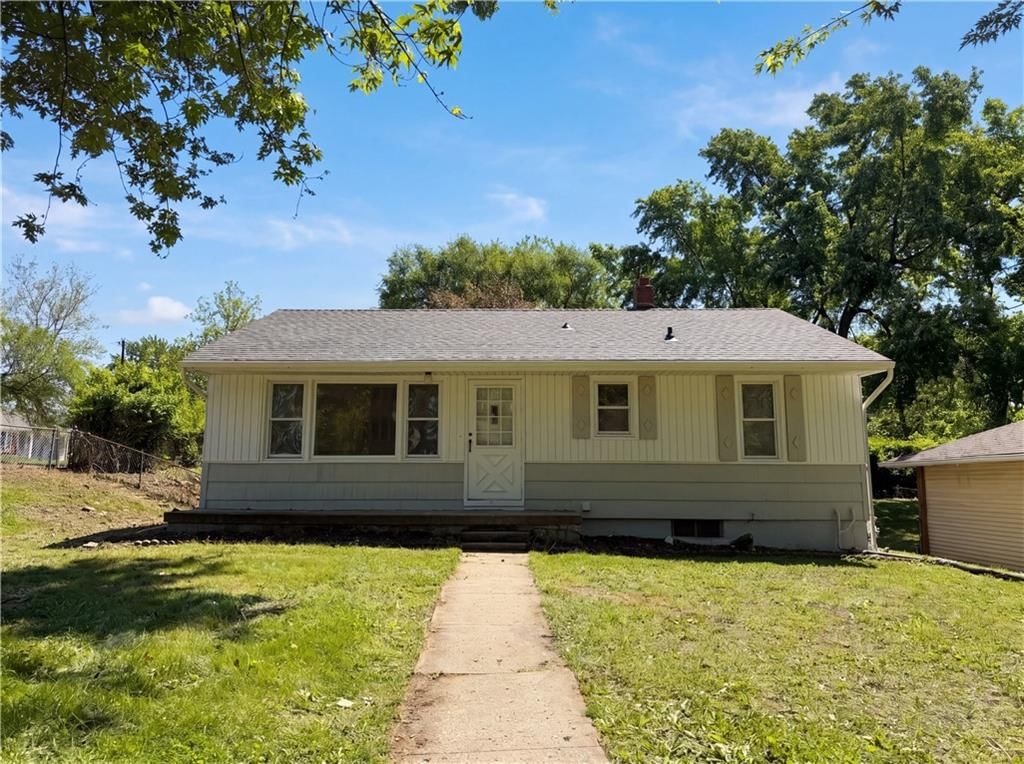 5333 N Euclid Avenue, Kansas City, MO