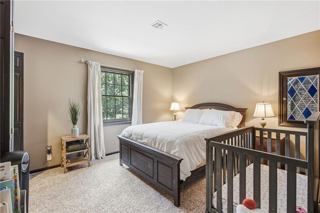 4015 N Briarcliff Road — photo 32