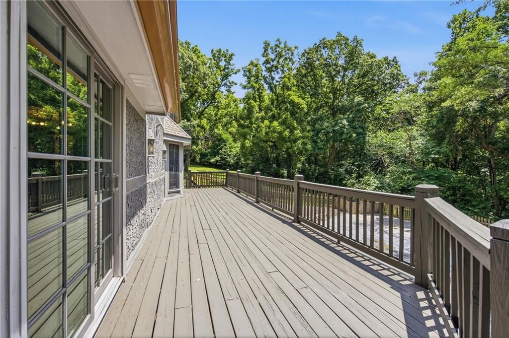4015 N Briarcliff Road — photo 50