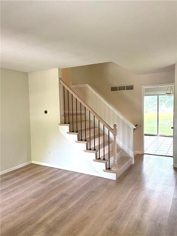 8709 N Hull Avenue — photo 27