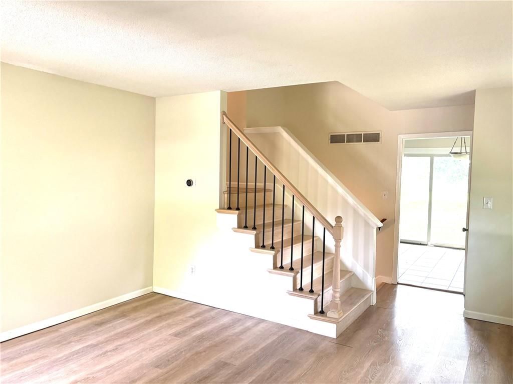 8709 N Hull Avenue — photo 29
