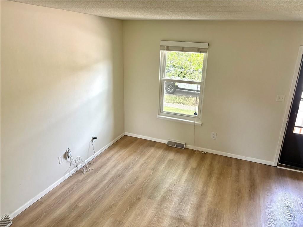 8709 N Hull Avenue — photo 30