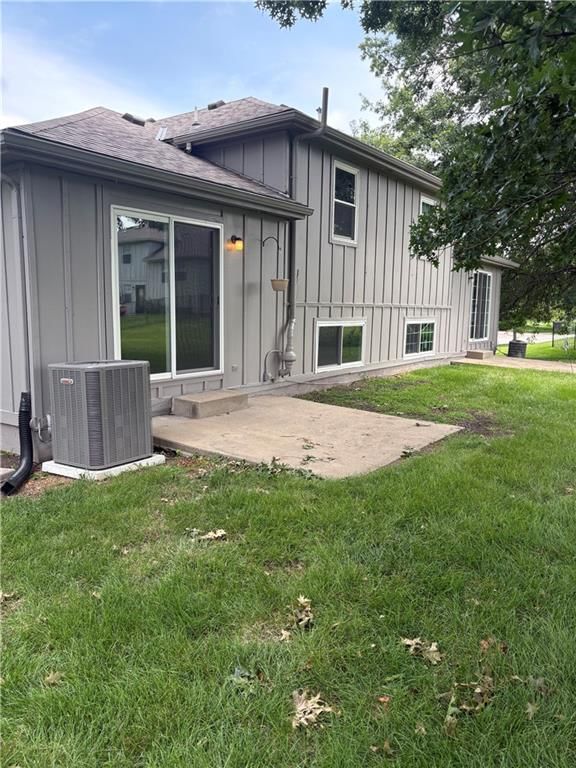 8709 N Hull Avenue — photo 50