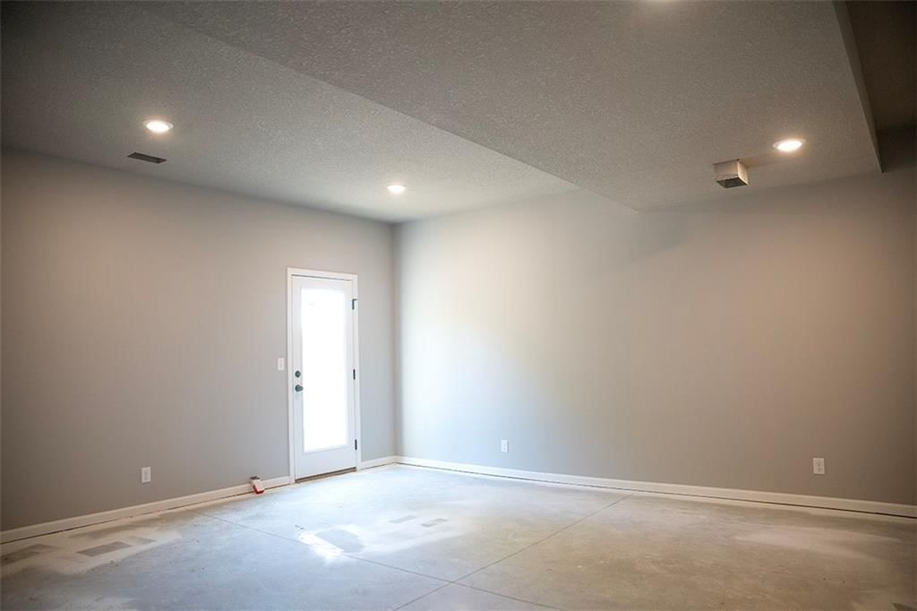 830 Cedar Ridge Drive — photo 13