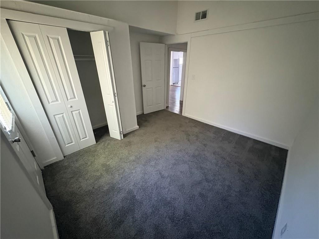1004 E Walnut Street — photo 9