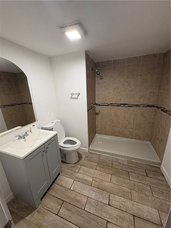 1004 E Walnut Street — photo 10