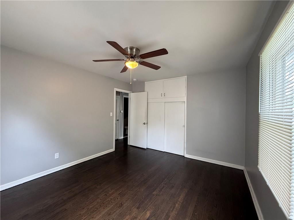 Photo 13 of 15 - 2718 S Brookside Avenue