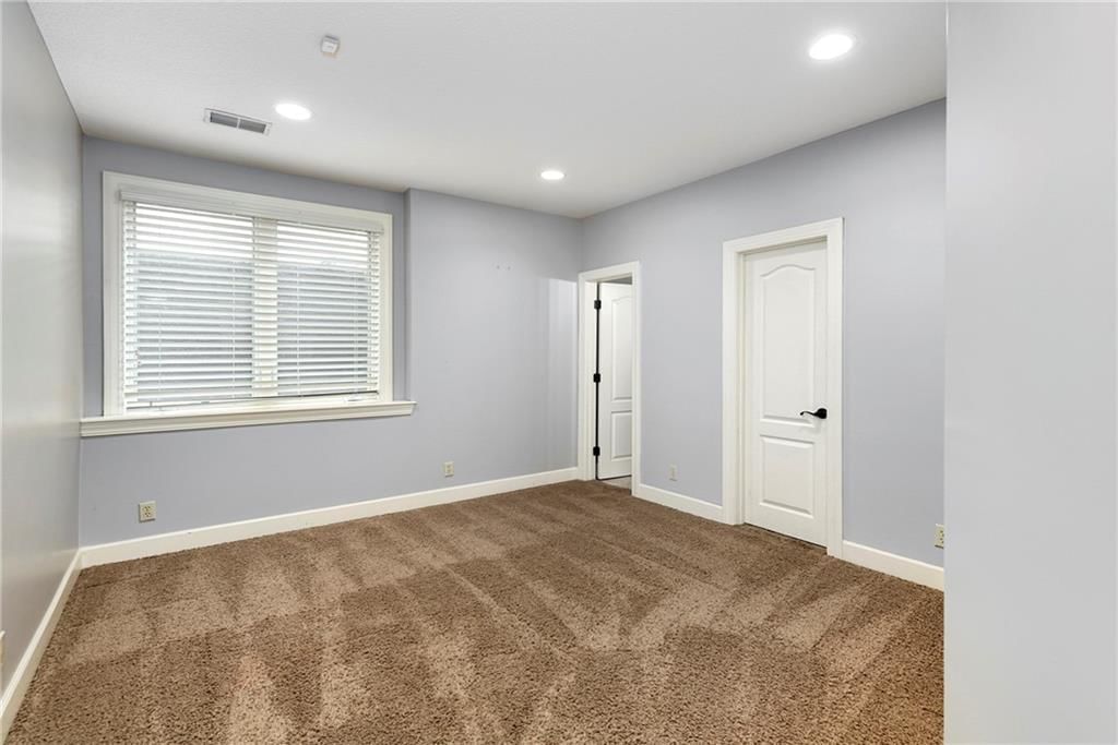5404 W 124th Terrace — photo 58