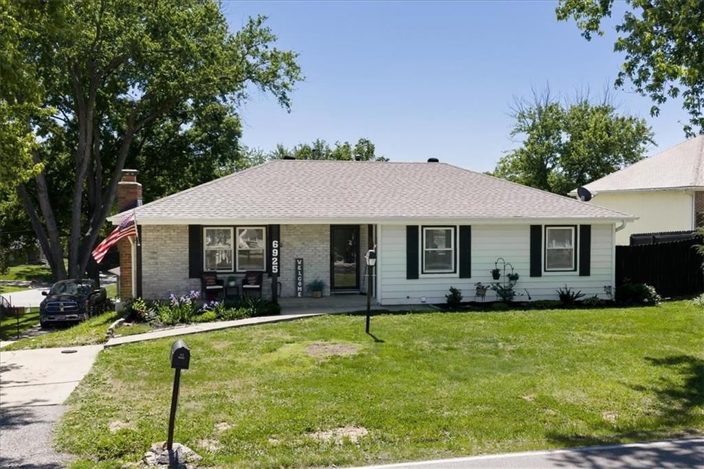 6925 NW Blair Road, Kansas City, MO