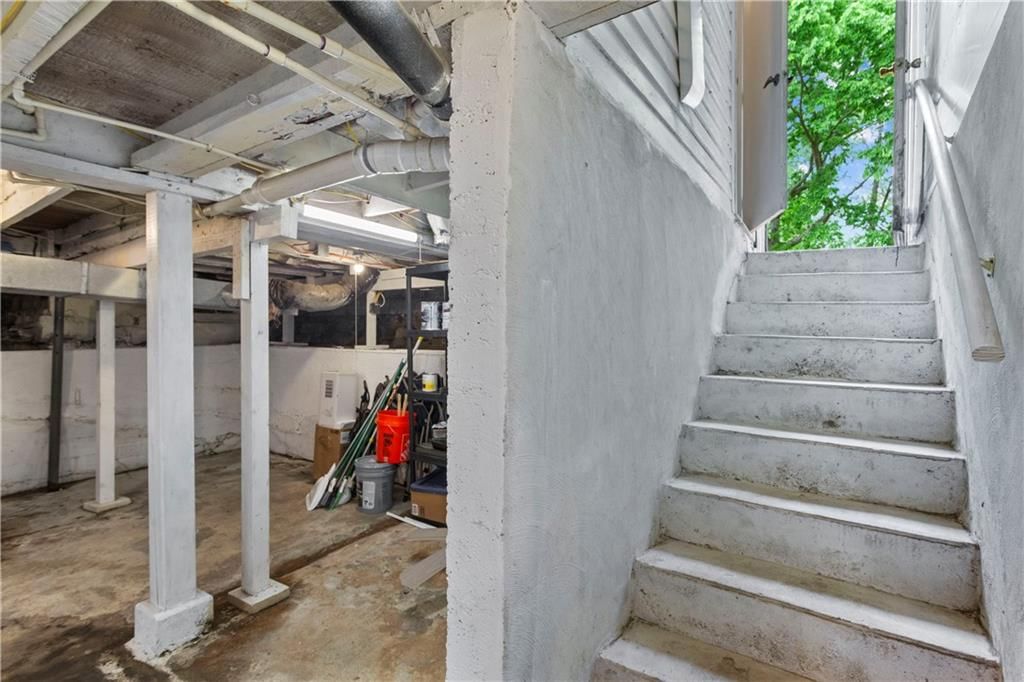 604 S Olive Street — photo 23