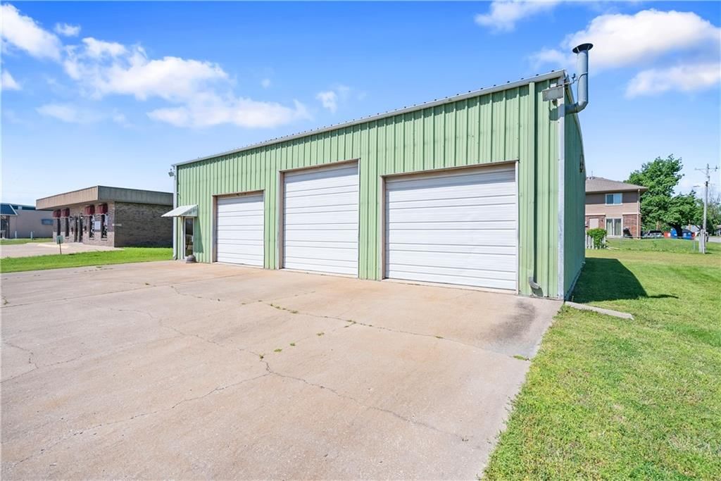 902 Siggins Street, Coffeyville
