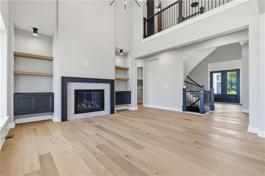 16928 Futura Street — photo 8