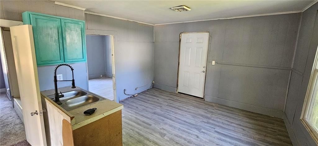 506 S Olive Street — photo 8