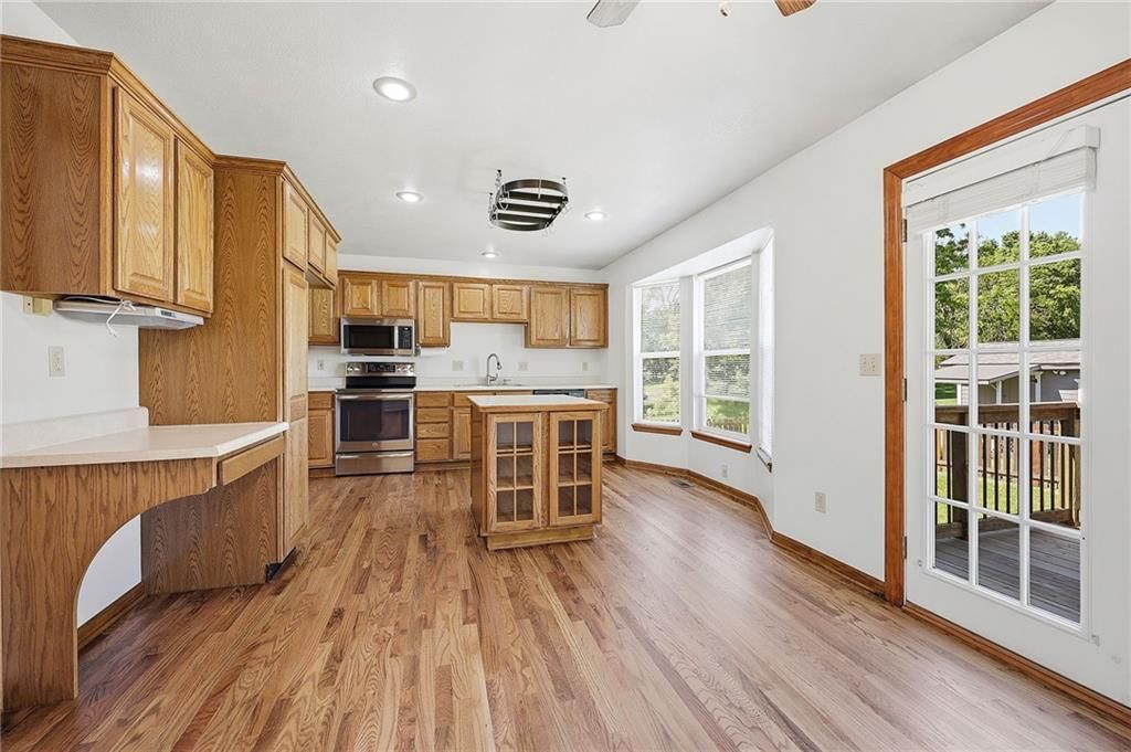 19610 Rosewood Drive — photo 4