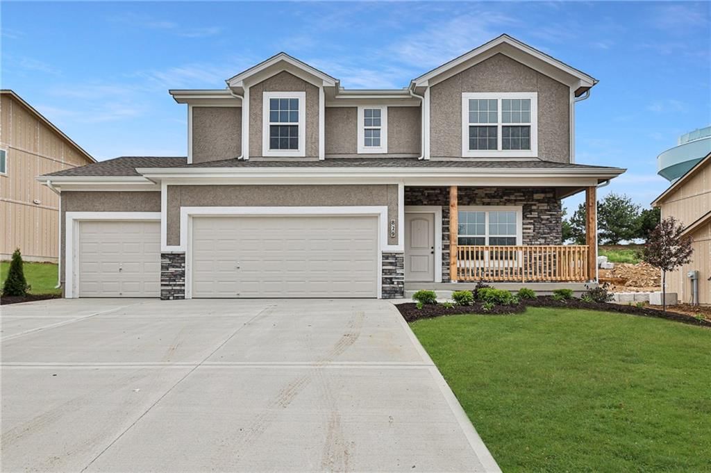 2523 SW Mitchell Street, Oak Grove, MO