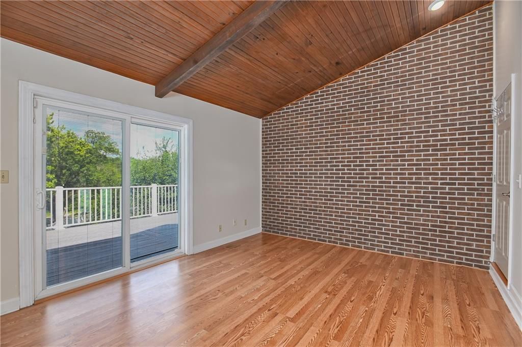 1040 S Wyckford Street — photo 23