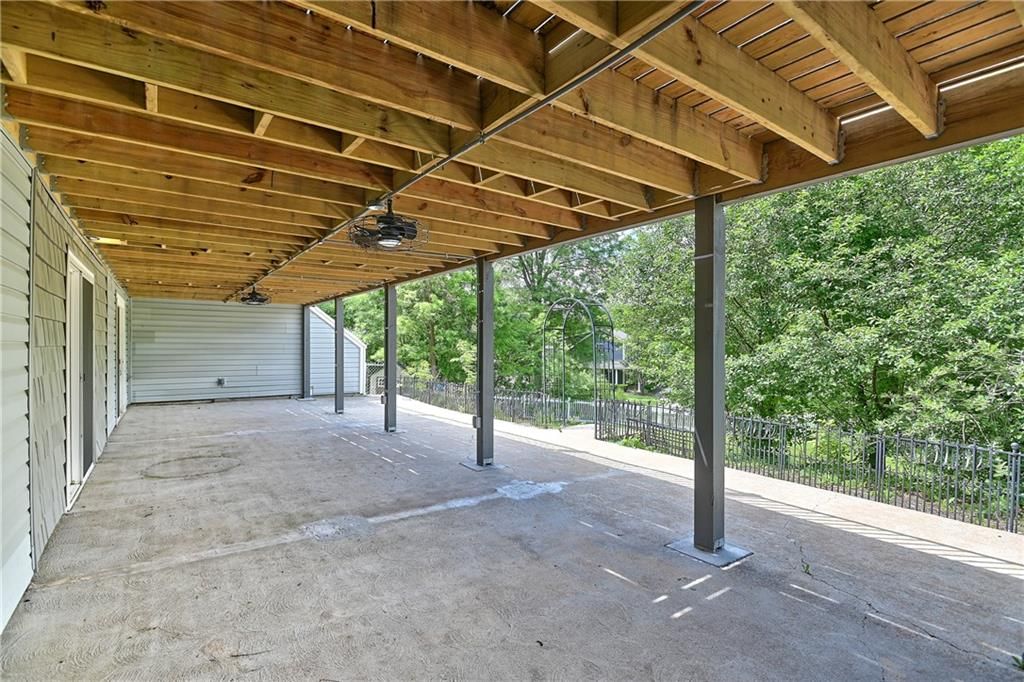 1040 S Wyckford Street — photo 49