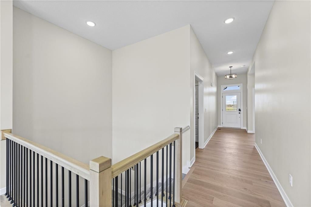 12172 Emerald Street — photo 6