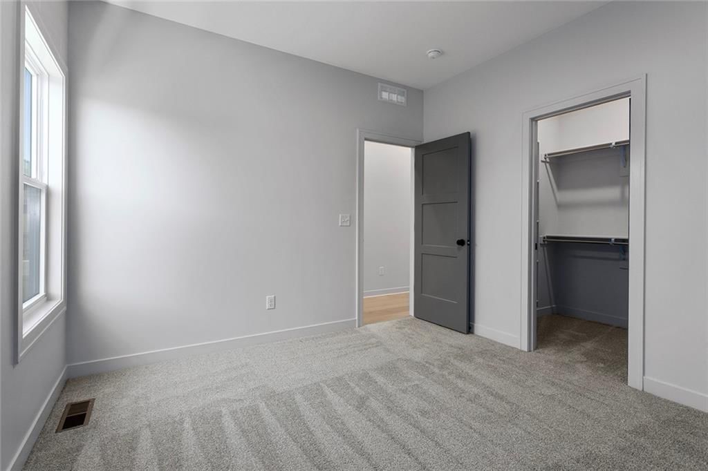 12192 Emerald Street — photo 23