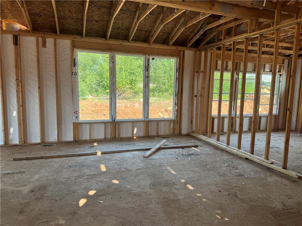 12192 Emerald Street — photo 7
