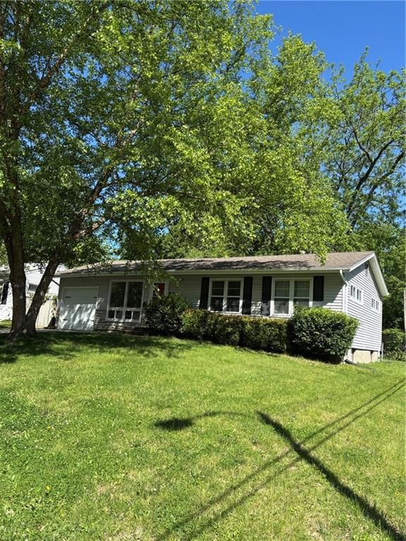 811 Union Circle, Independence, MO