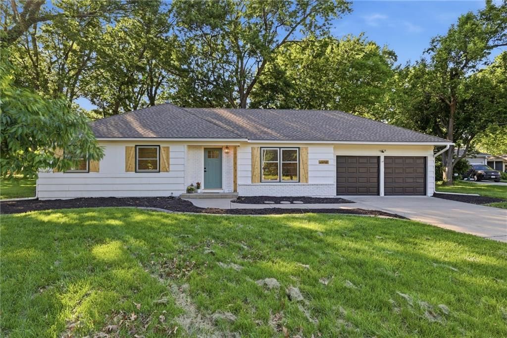 10408 Beverly Drive, Overland Park, KS